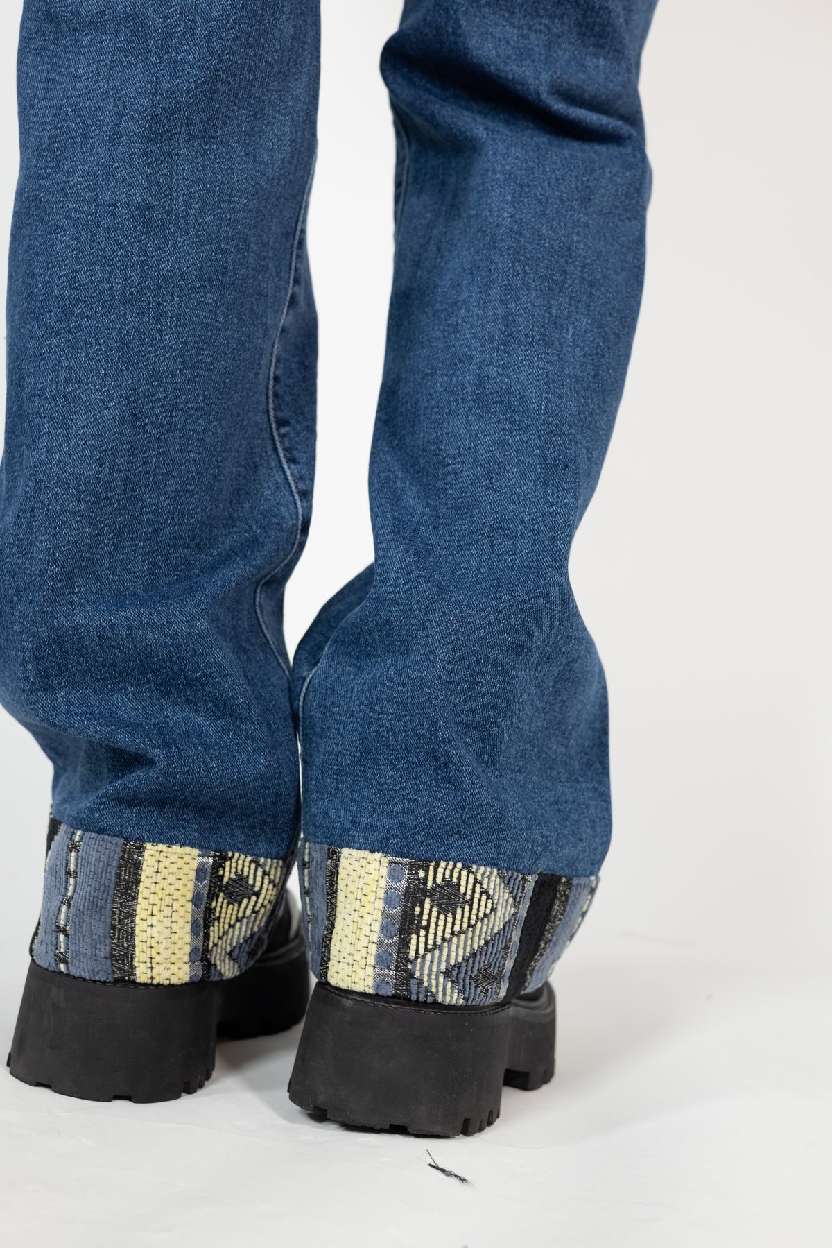 Jean Kaia en denim et chenille